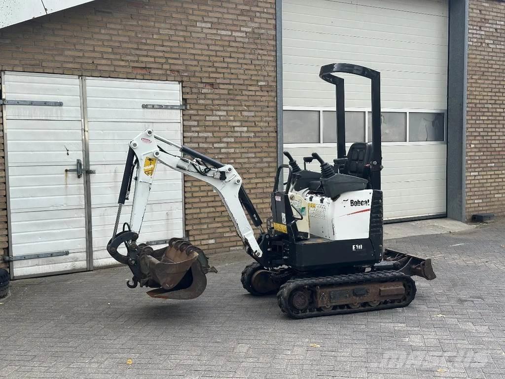 Bobcat E10 Mini rýpadla < 7t