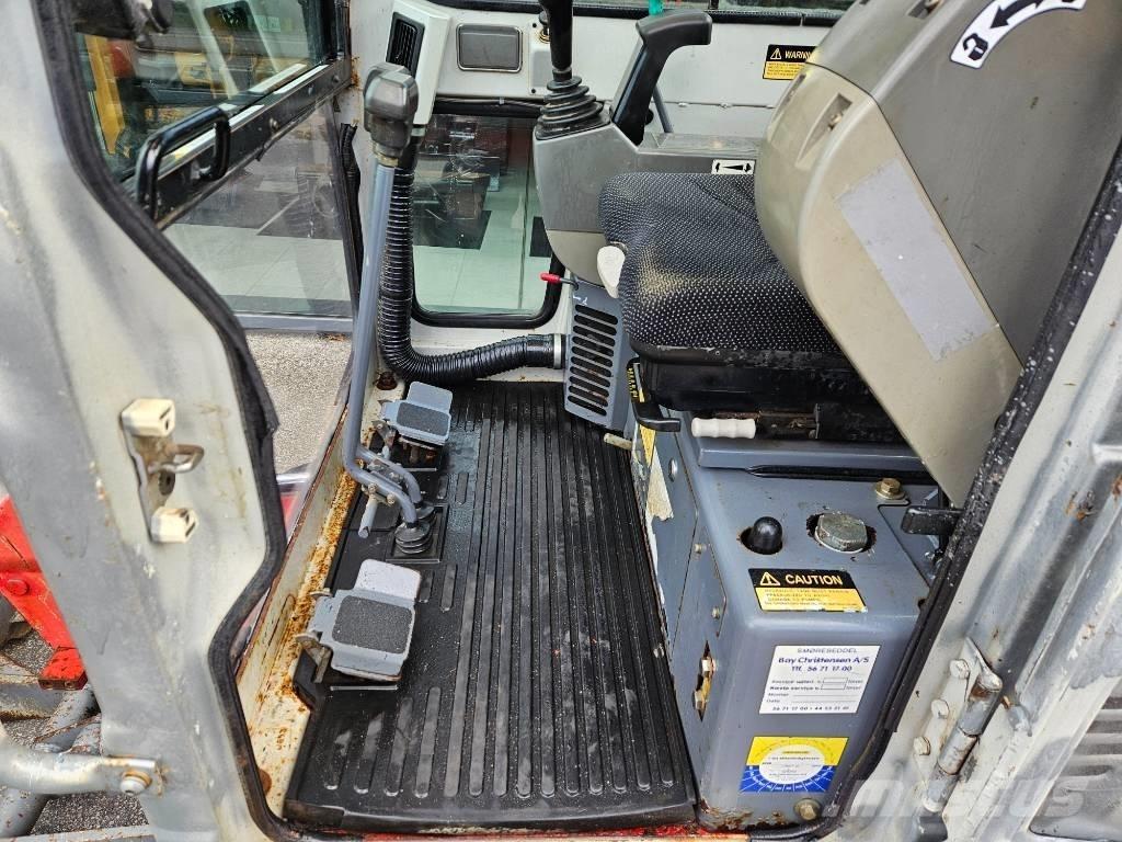 Takeuchi TB 016 Mini rýpadla < 7t