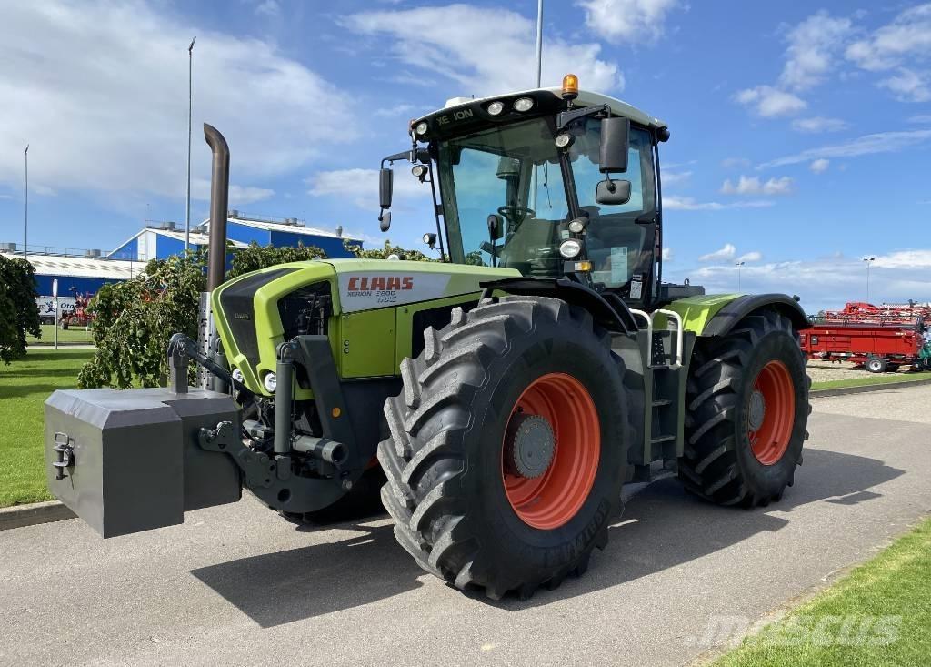 CLAAS Xerion 3800 Traktory