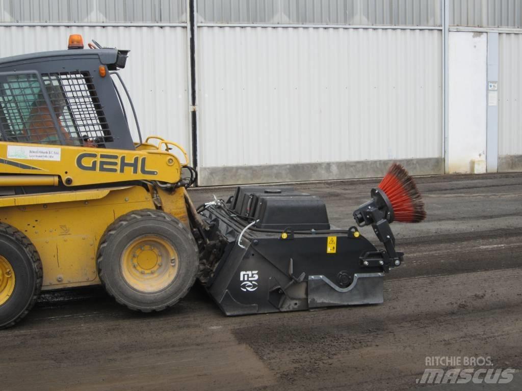M3 Sweeper Bucket HD Komunální technika - ostatní