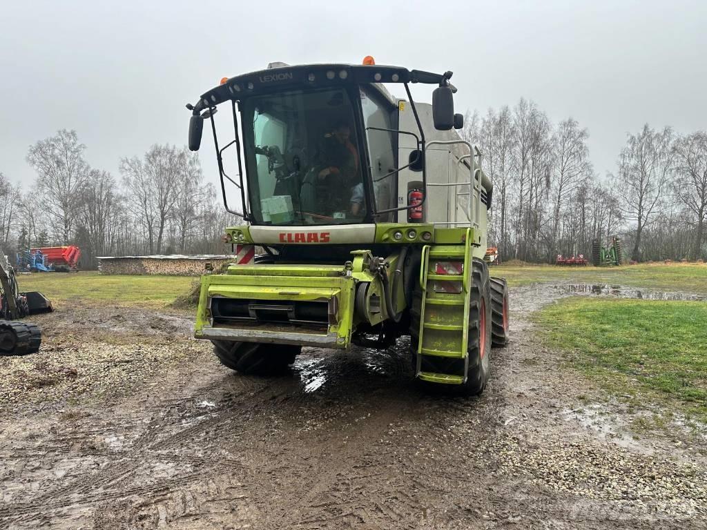 CLAAS Lexion 670 Sklízecí mlátičky