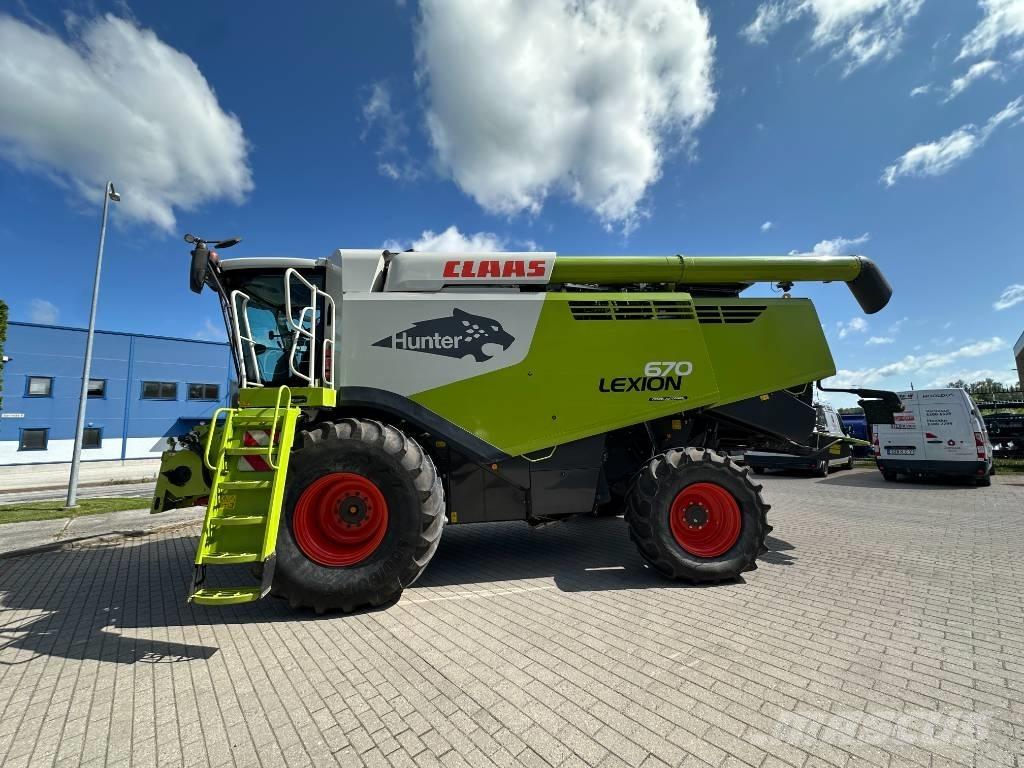 CLAAS Lexion 670 Sklízecí mlátičky