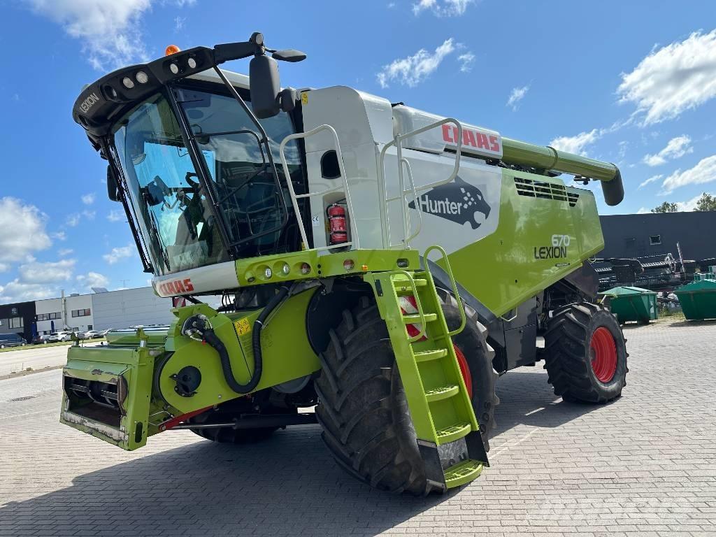CLAAS Lexion 670 Sklízecí mlátičky