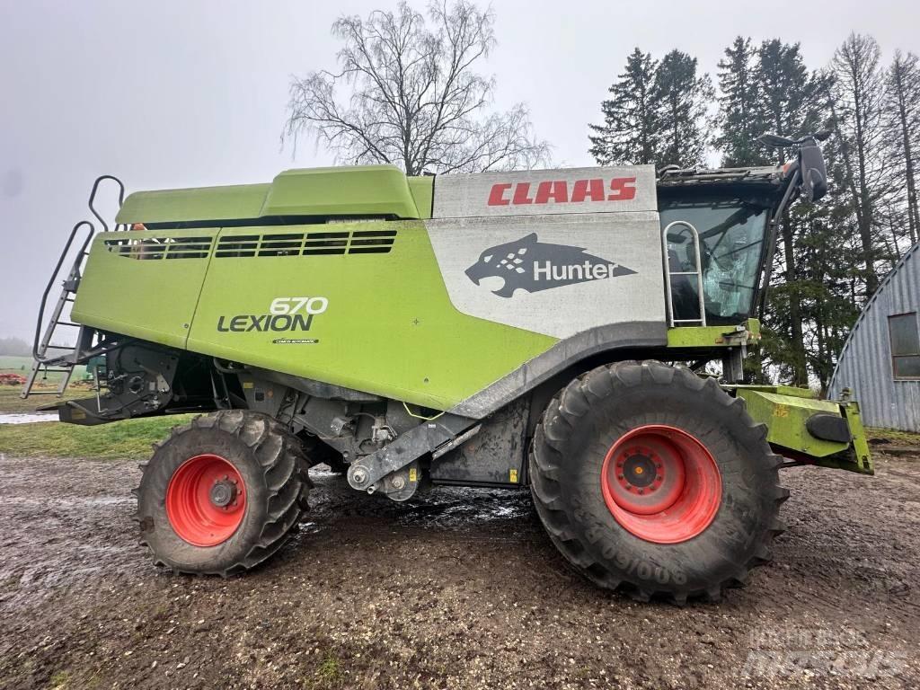 CLAAS Lexion 670 Sklízecí mlátičky