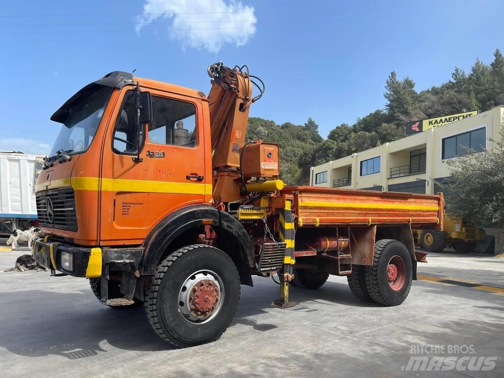 Mercedes-Benz 1626K Autojeřáby, hydraulické ruky