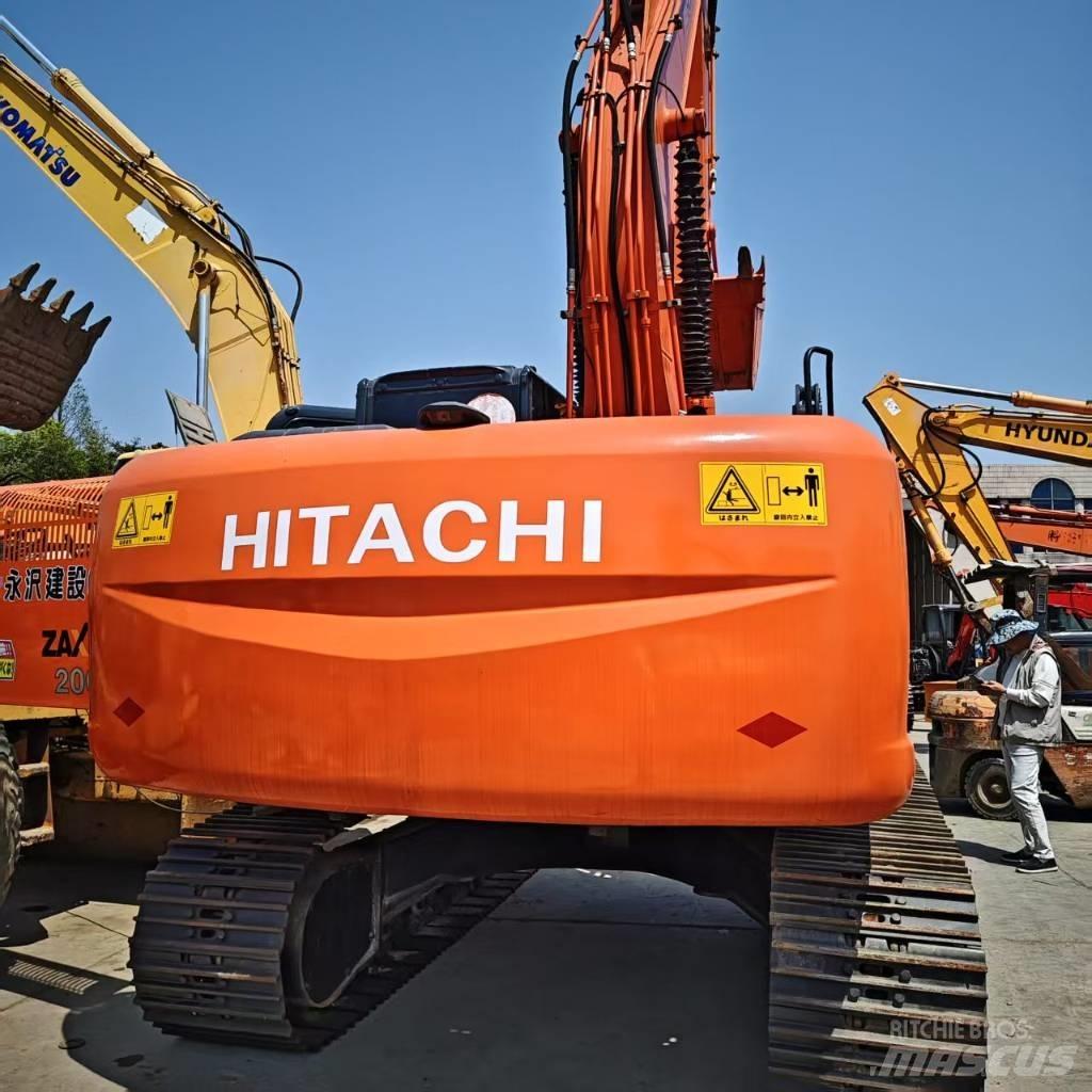 Hitachi ZX 210 Pásová rýpadla