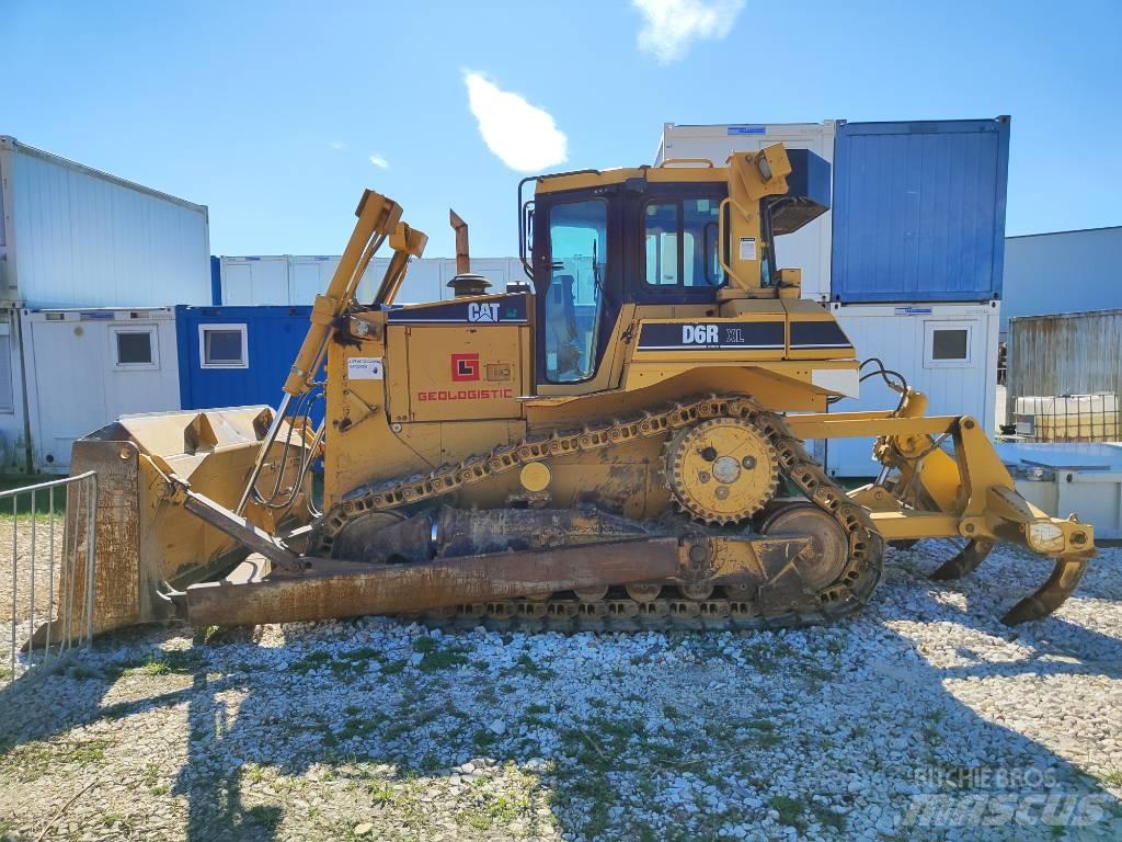 CAT D 6 R XL Pásové dozery