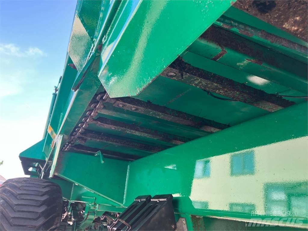 Tebbe HS 180 Rozmetadla chlévské mrvy