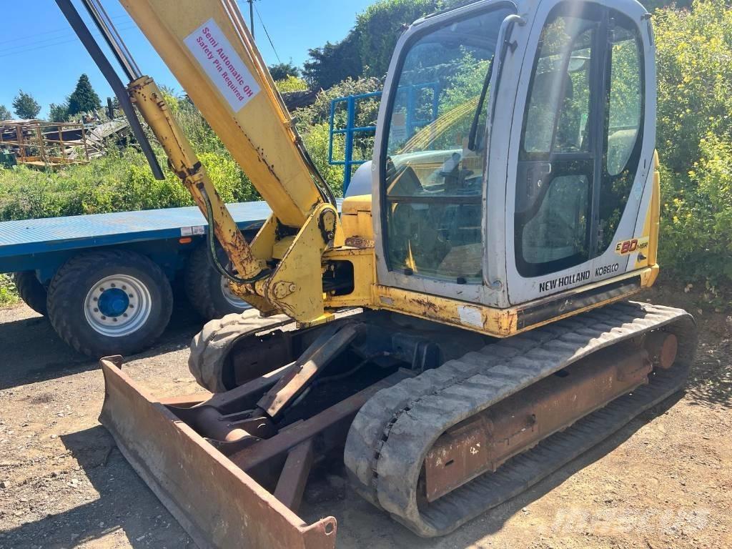 New Holland E 80 Midi rýpadla 7t - 12t
