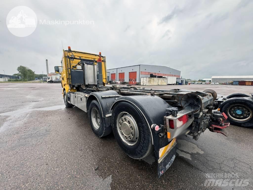 Scania R 420 LB Hákový nosič kontejnerů