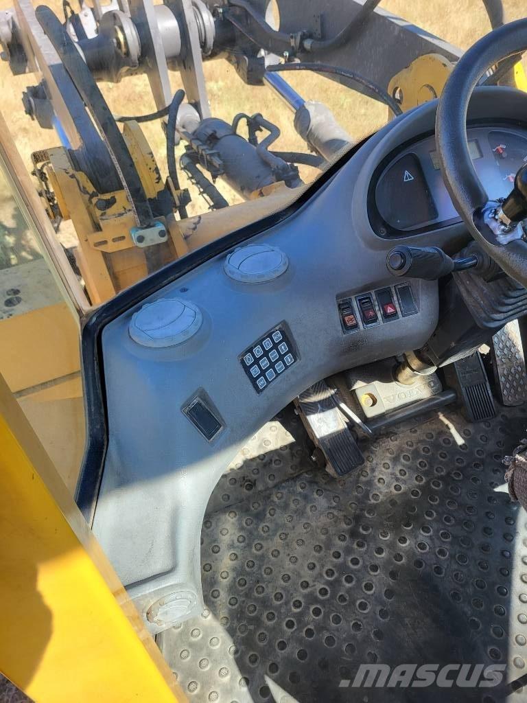 Volvo BM L50D Mininakladače