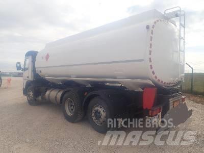 Volvo FM 7 6X2 Cisternové vozy