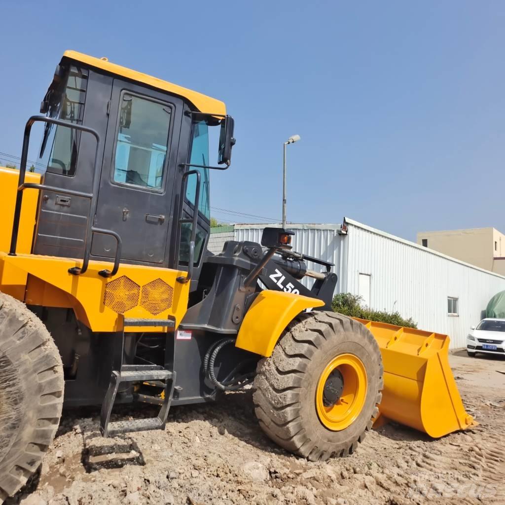 XCMG ZL 50 Kolové nakladače