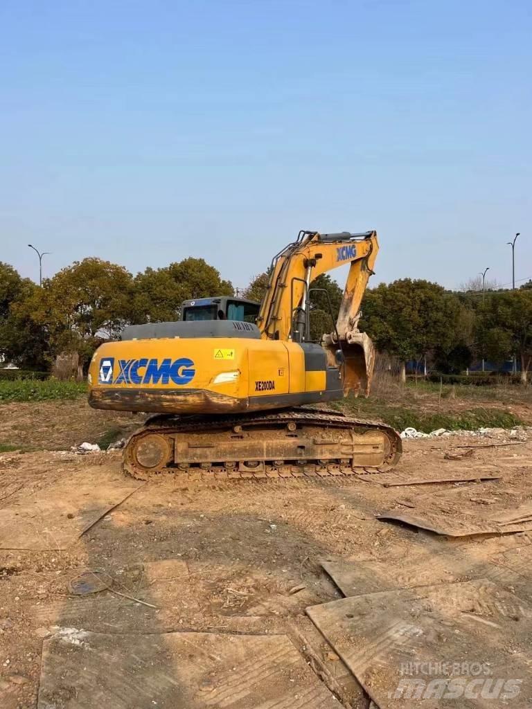XCMG XE 200 DA Pásová rýpadla
