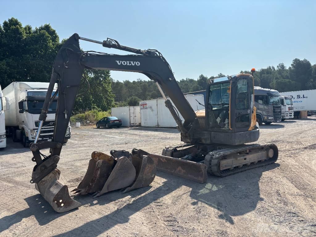 Volvo ECR 88 D Midi rýpadla 7t - 12t