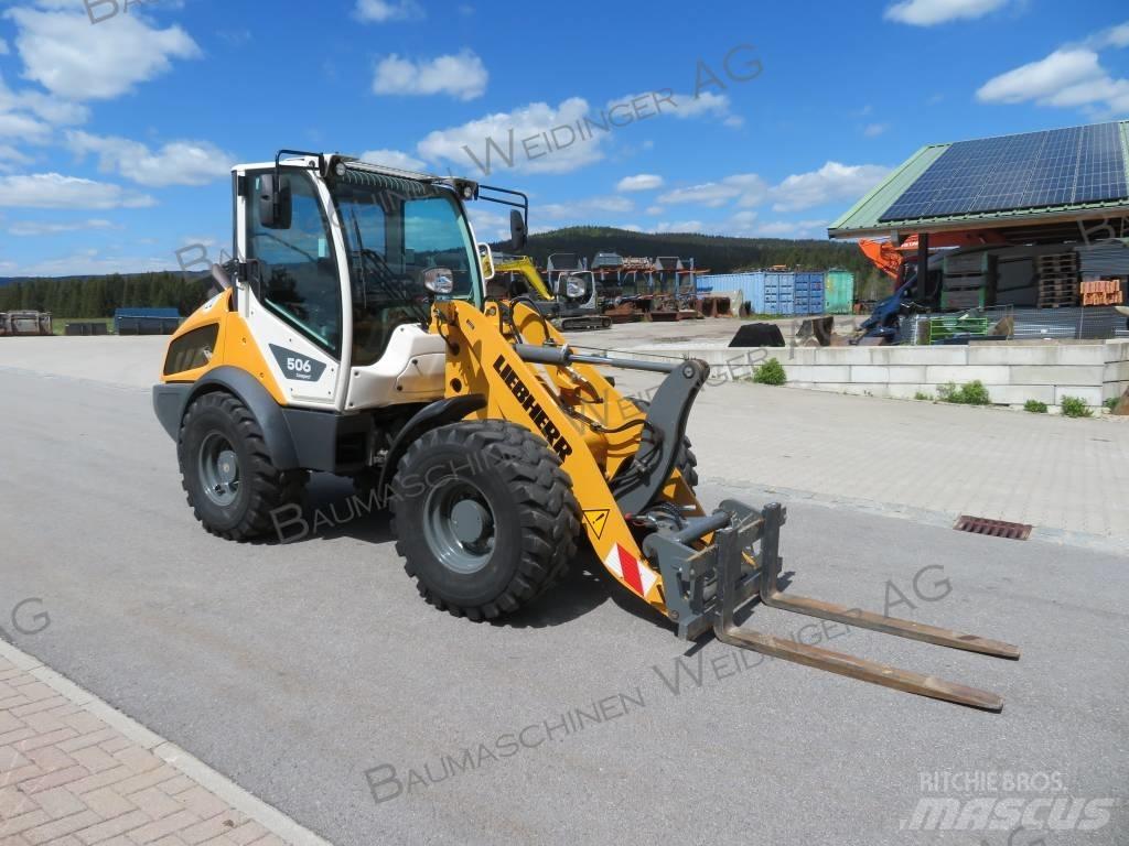 Liebherr L506C Kolové nakladače