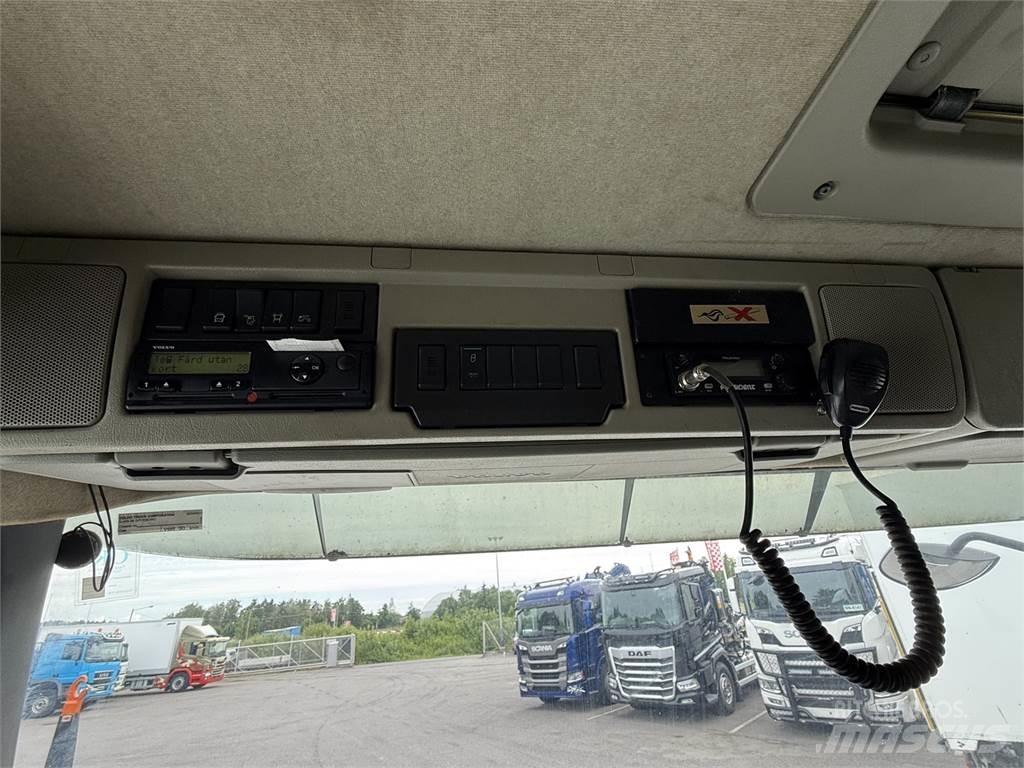 Volvo FM 500 8X4 Sklápěč na obilí