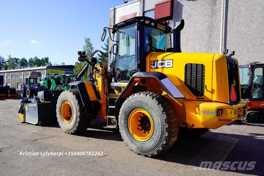 JCB 437HT Kolové nakladače