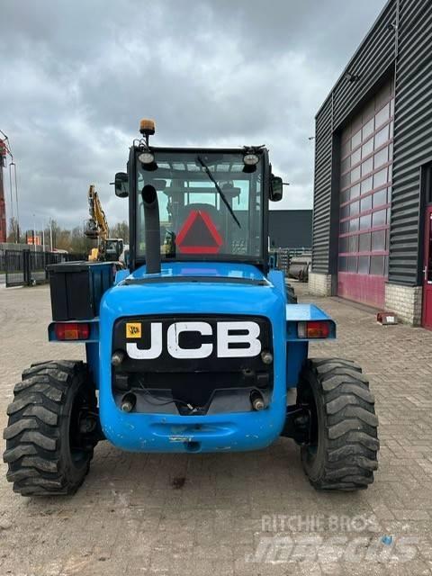 JCB 930-4 Terénní vysokozdvižné vozíky