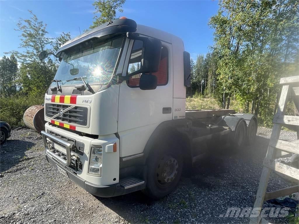 Volvo FM9 Lanový nosič kontejnerů