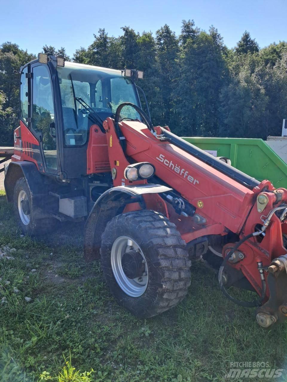 Schäffer 6680 T Mininakladače
