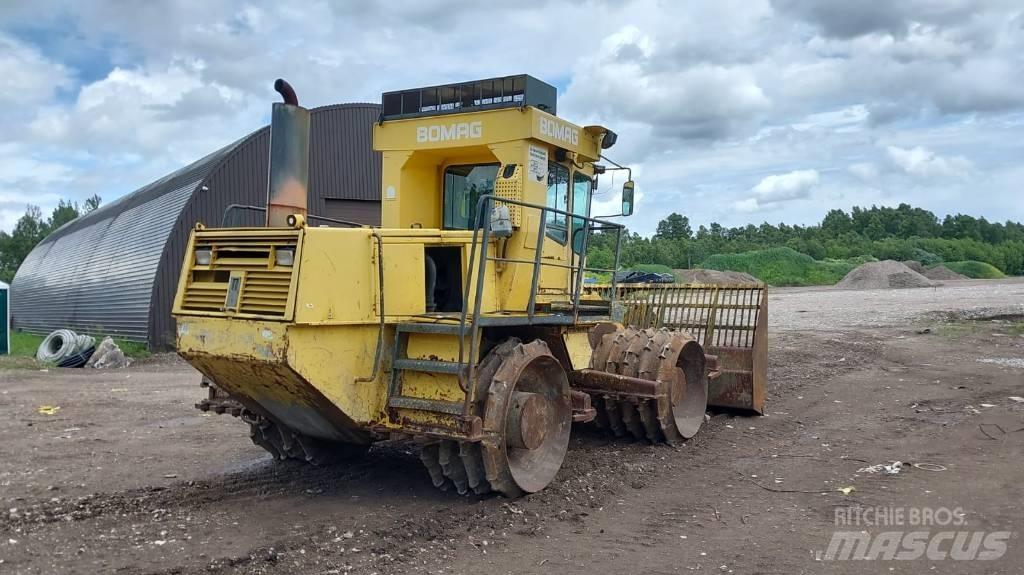 Bomag BC 571 RB Skládkové kompaktory