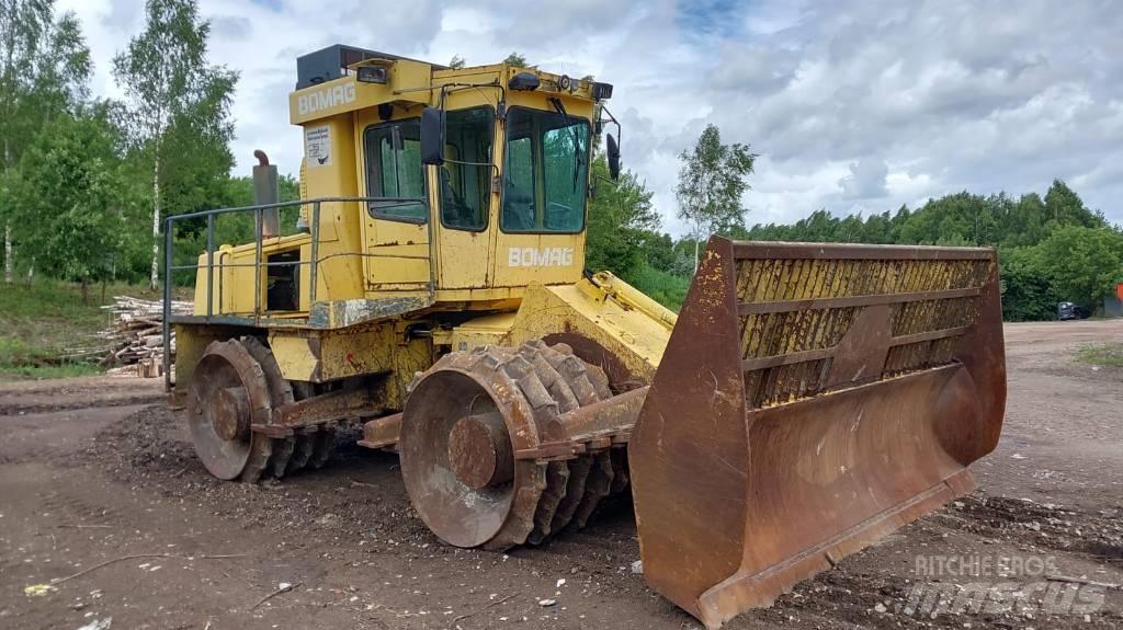 Bomag BC 571 RB Skládkové kompaktory