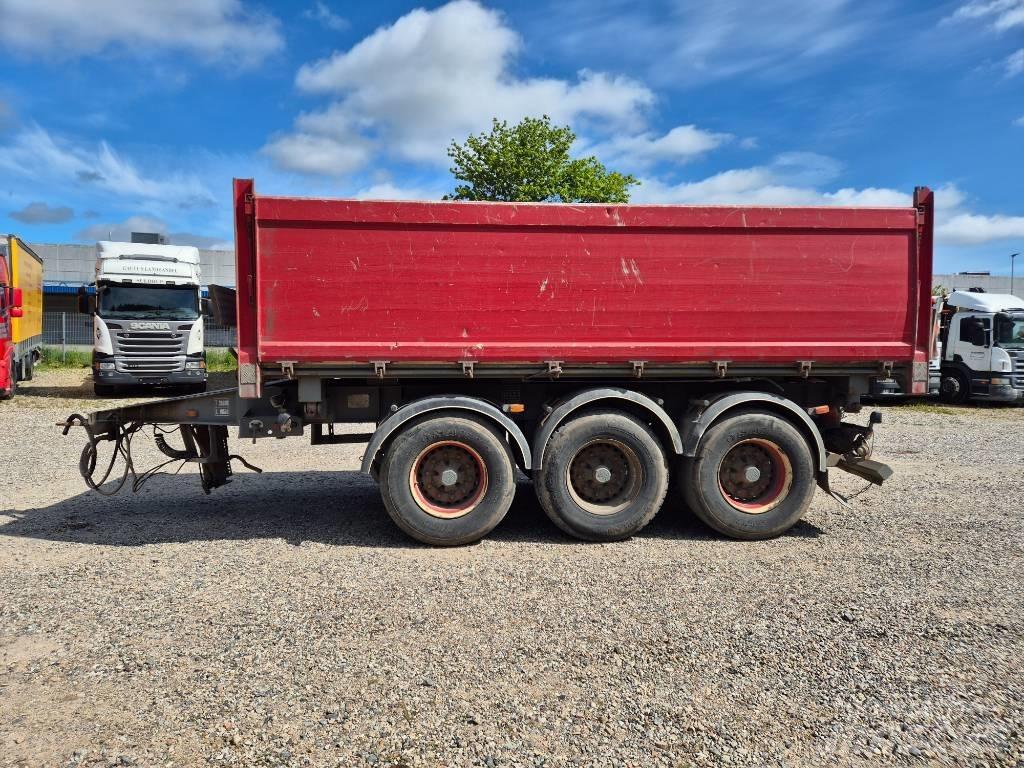 Nopa 3 axle tipper Sklápěcí přívěsy