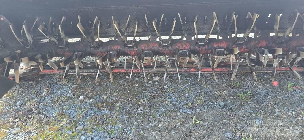 Kuhn FC 883 Kondicionér žacího stroje