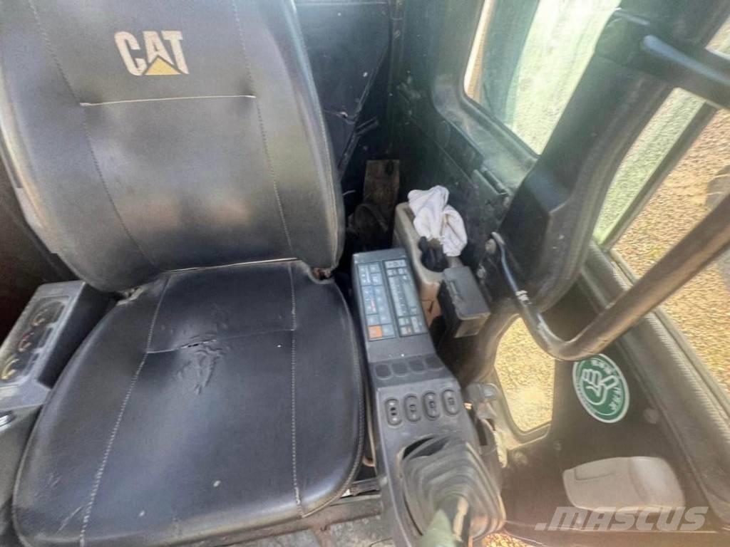 CAT 308 C SR Pásová rýpadla
