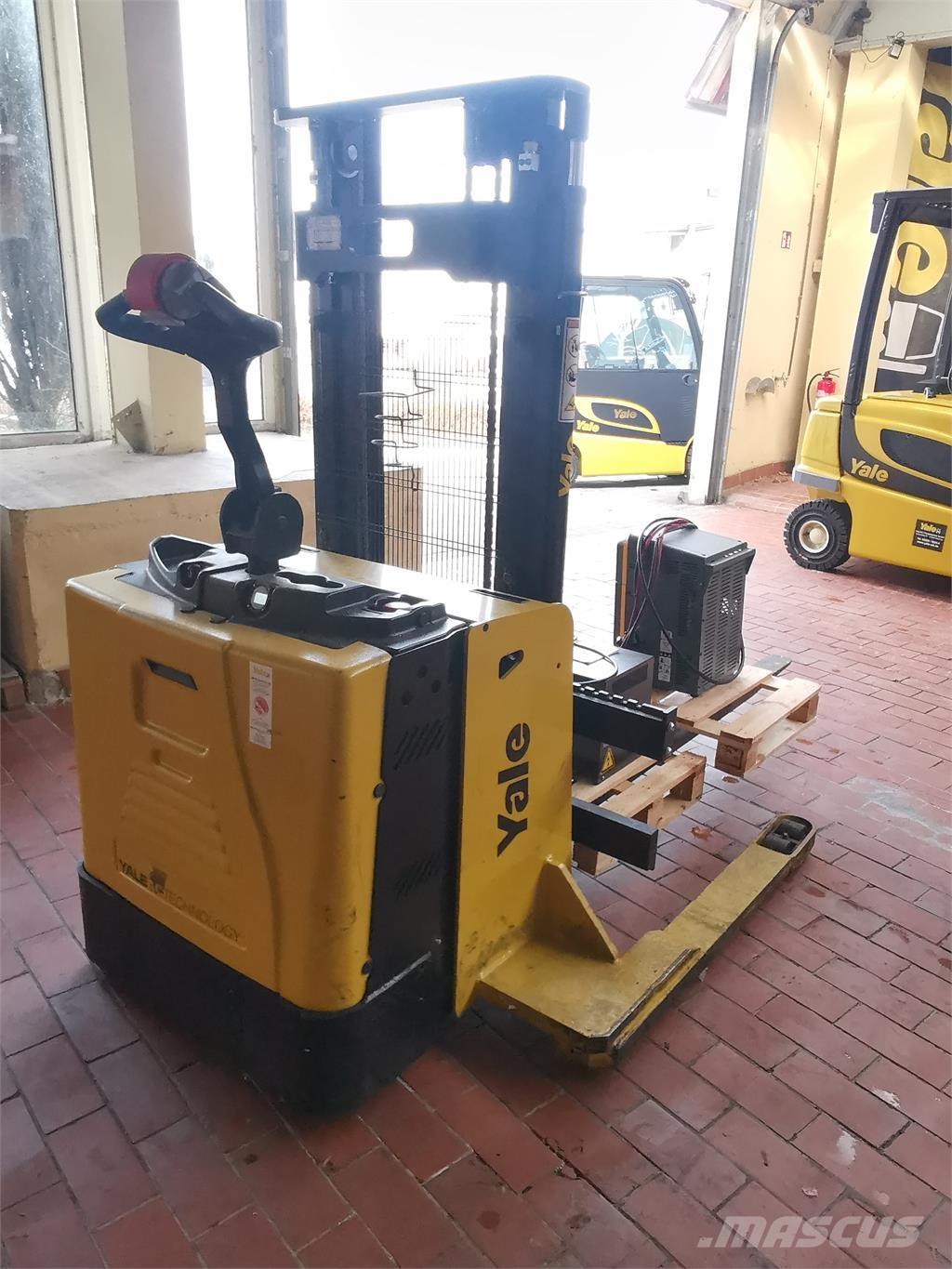 Yale MS15XSL Samohybné vozíky