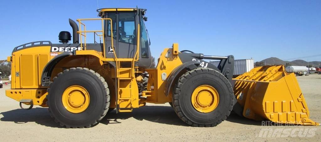 John Deere 844 J Kolové nakladače
