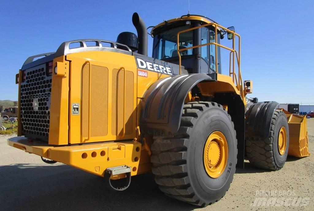 John Deere 844 J Kolové nakladače