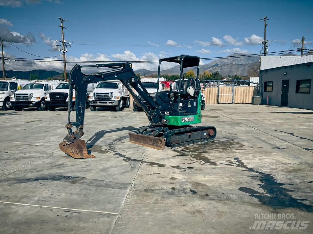 John Deere 26 G Smykem řízené nakladače