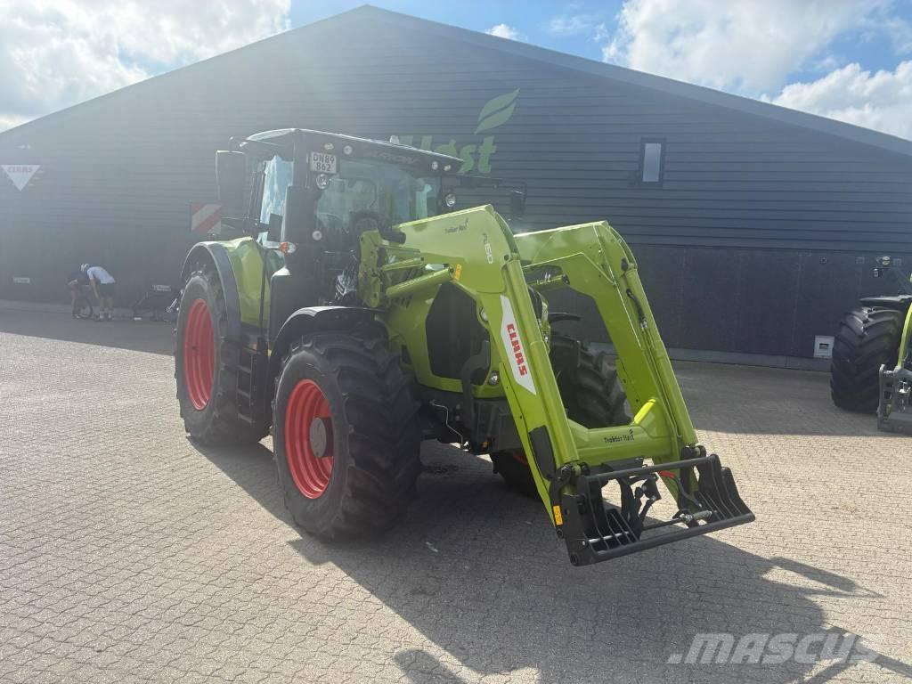 CLAAS ARION 650 CIS+ Traktory