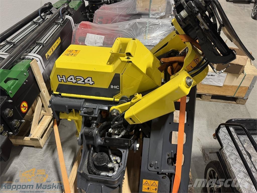 John Deere H424 Těžební hlavy