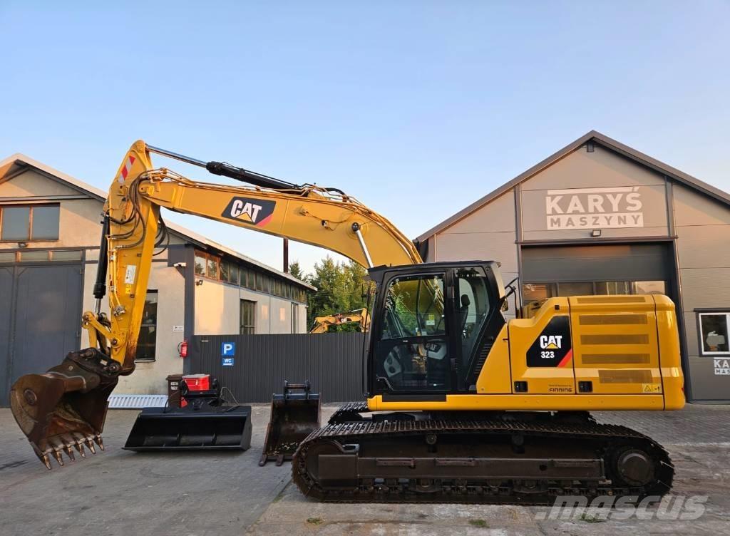 CAT 323 Pásová rýpadla