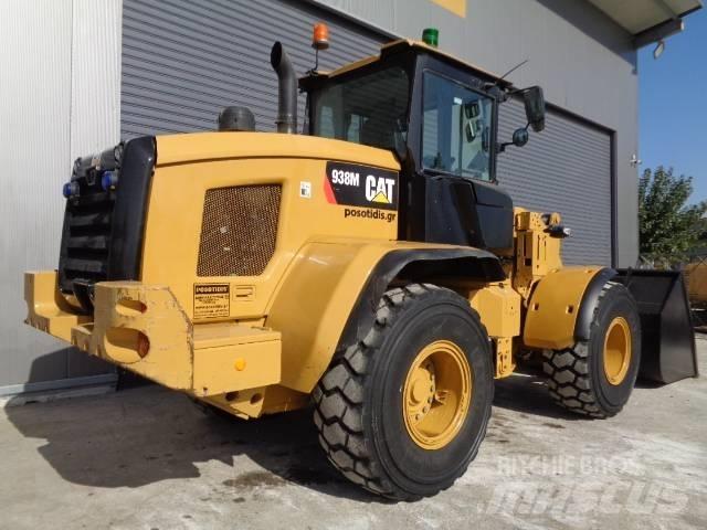 CAT 938M Kolové nakladače