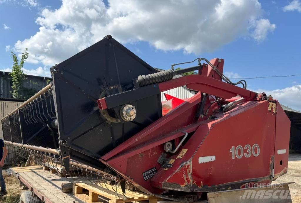 Case IH 2366E Sklízecí mlátičky