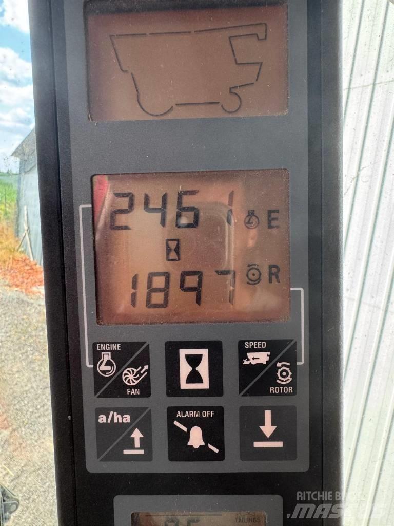 Case IH 2366E Sklízecí mlátičky