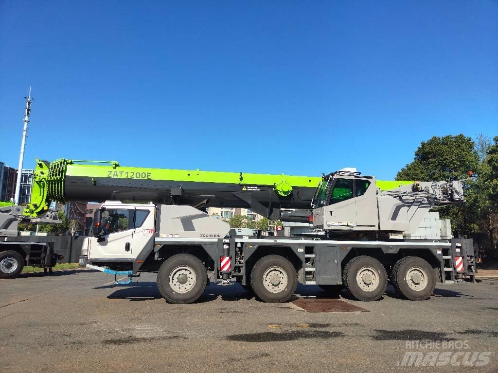 Zoomlion ZAT1200V753 Univerzální terénní jeřáby