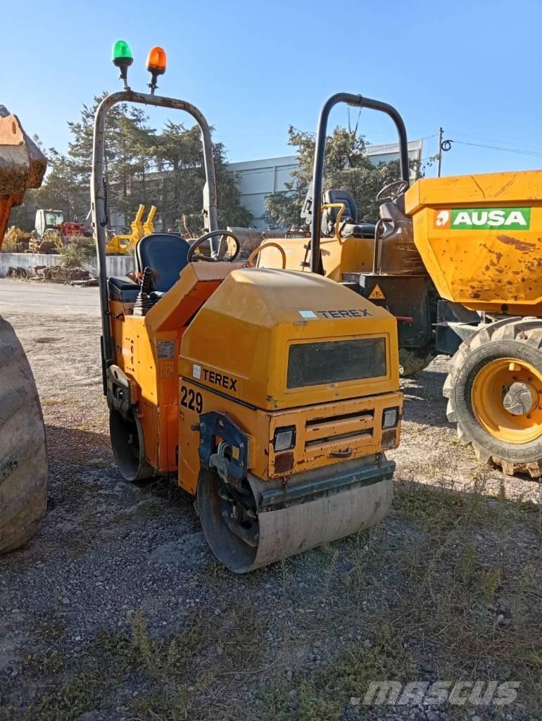 Terex TV 800 Tandemové válce