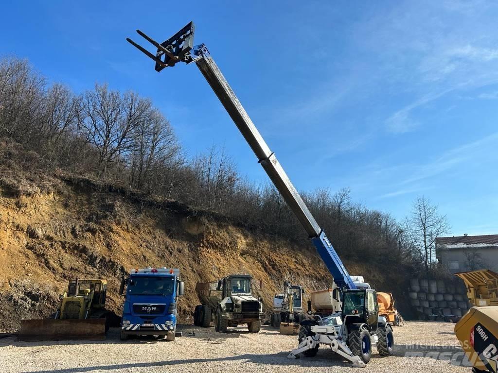 Bobcat T 40140 Teleskopické manipulátory