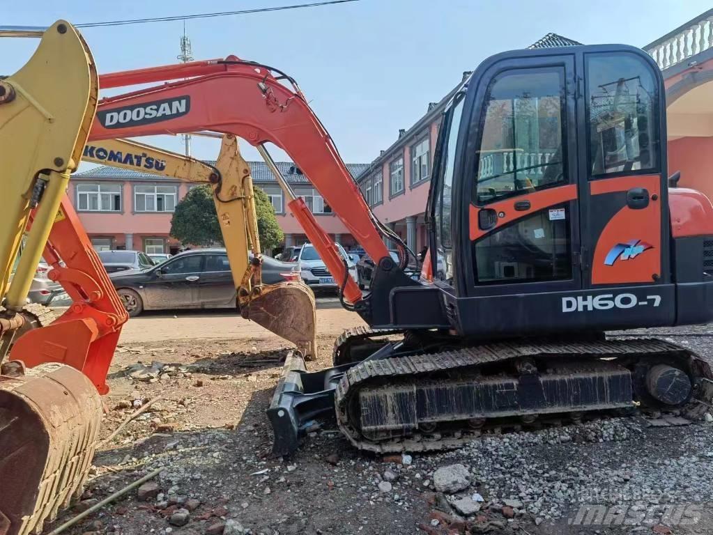 Doosan DH 60-7 Mini rýpadla < 7t