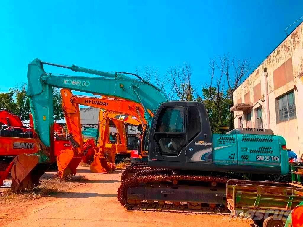 Kobelco SK 210 LC-8 Pásová rýpadla