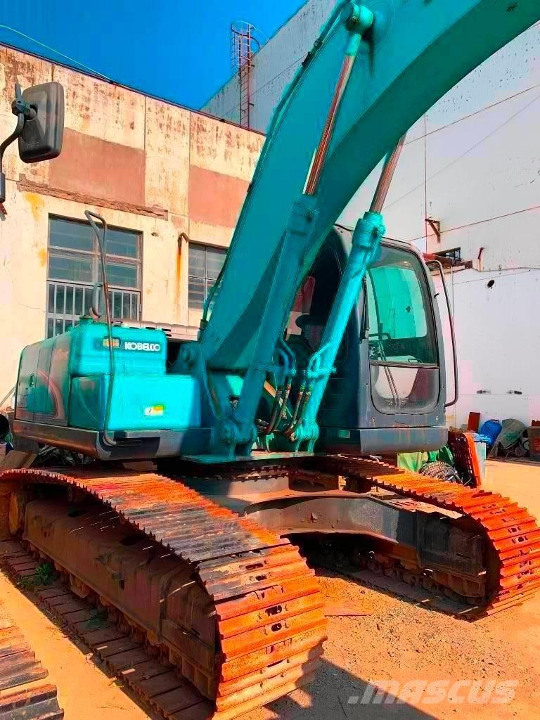 Kobelco SK 210 LC-8 Pásová rýpadla