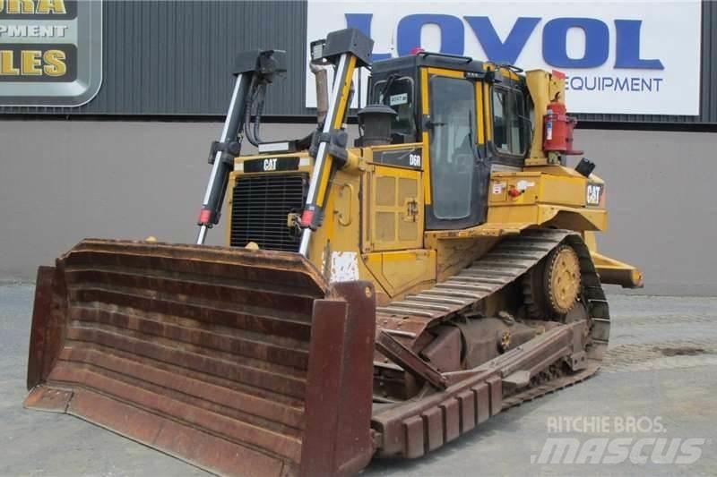 CAT D6R Pásové dozery