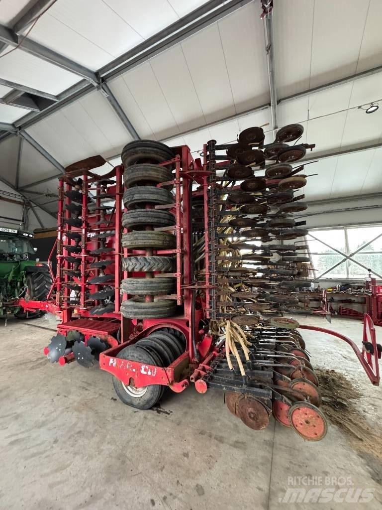 Horsch Pronto 8 DC Mechanické secí stroje