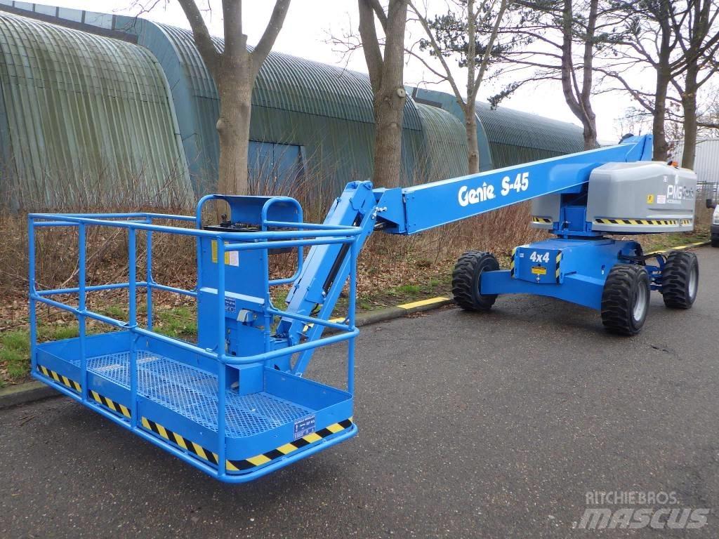 Genie S45 Teleskopické plošiny