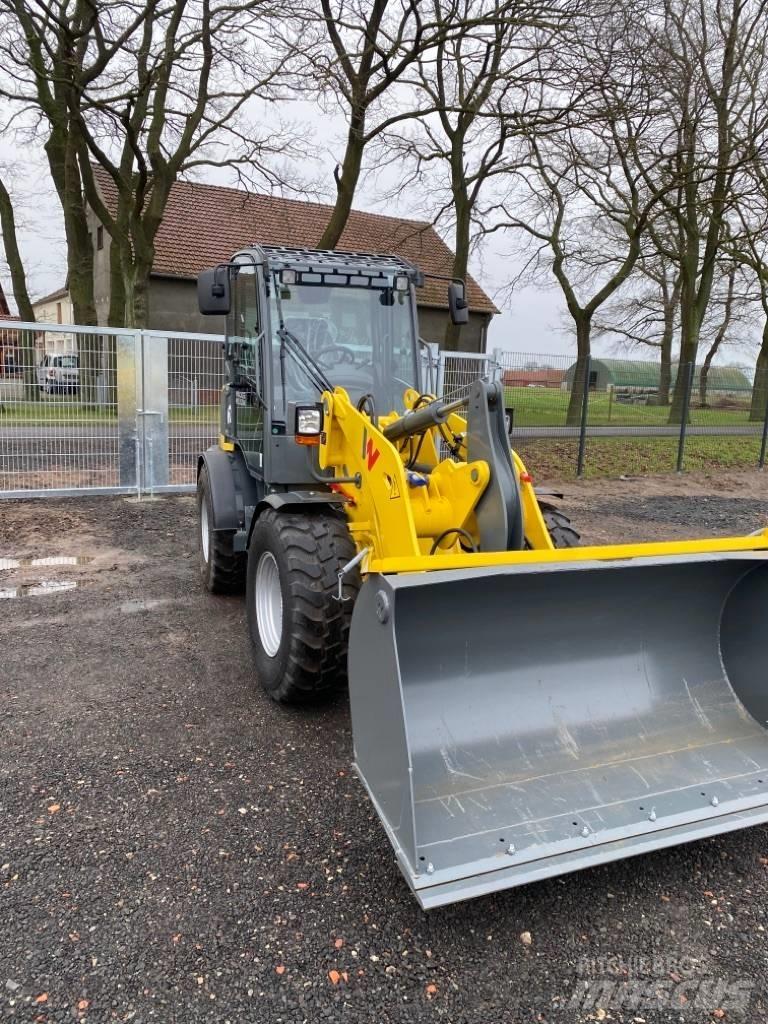 Wacker Neuson WL 52 Kolové nakladače